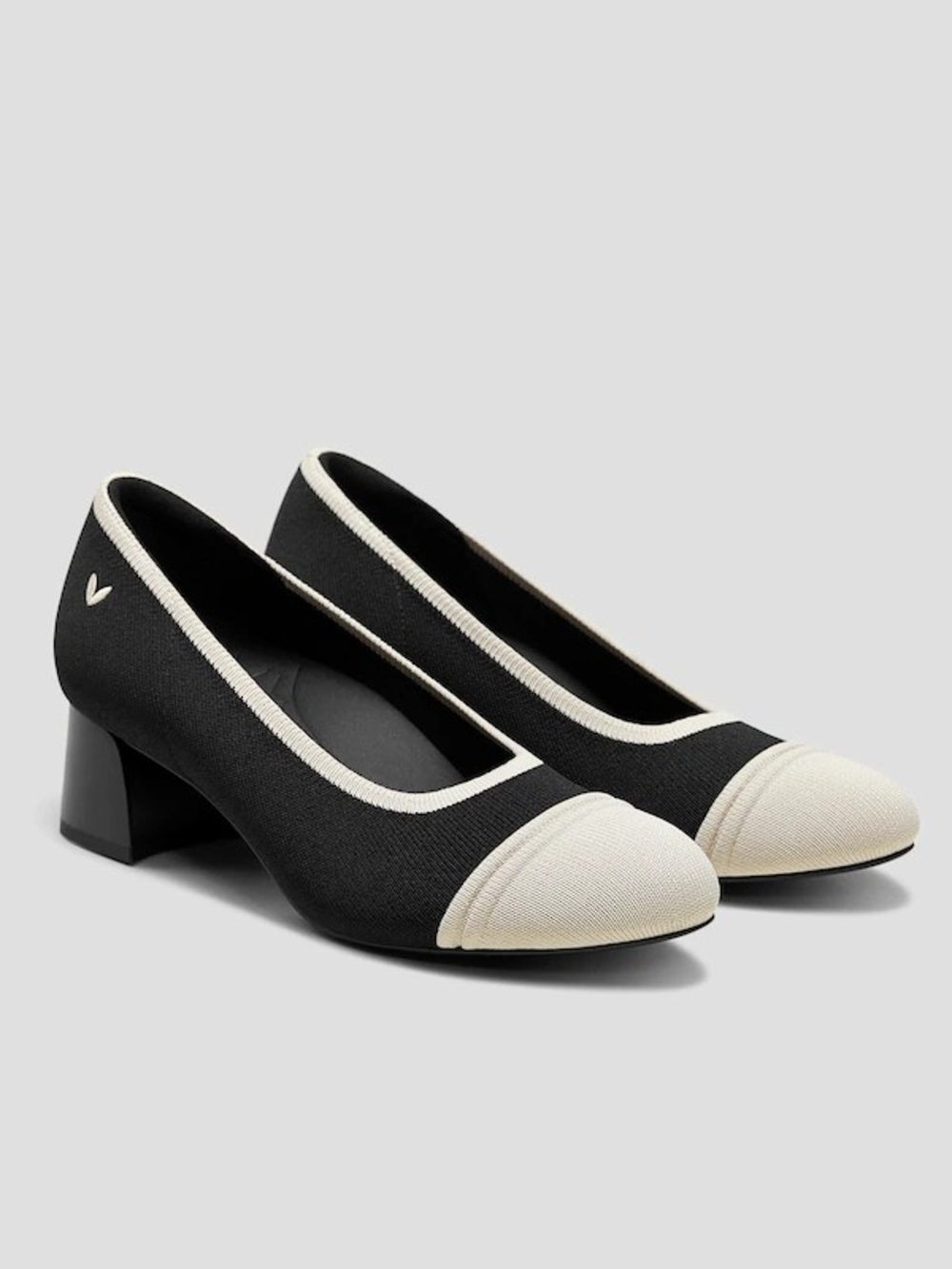 Vivaia Black & Cream Julie Pro Two-Tone Block Heel Pumps (Women's 7.5)